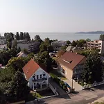 Kek Laguna Vendeghaz Balatonfüred
