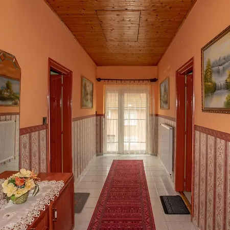 Kék Lagúna Vendégház *