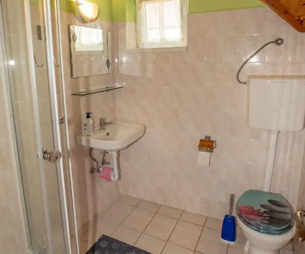 בית הארחה Kek Laguna Vendeghaz